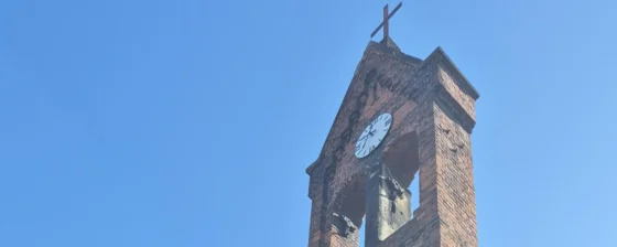 Glockengiebel der Kirche in Möhlau